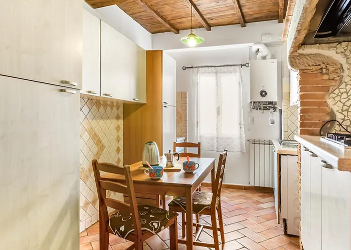 Guesthost - San Giorgio Tiny Gem Near Ponte Vecchio شقة فلورنس