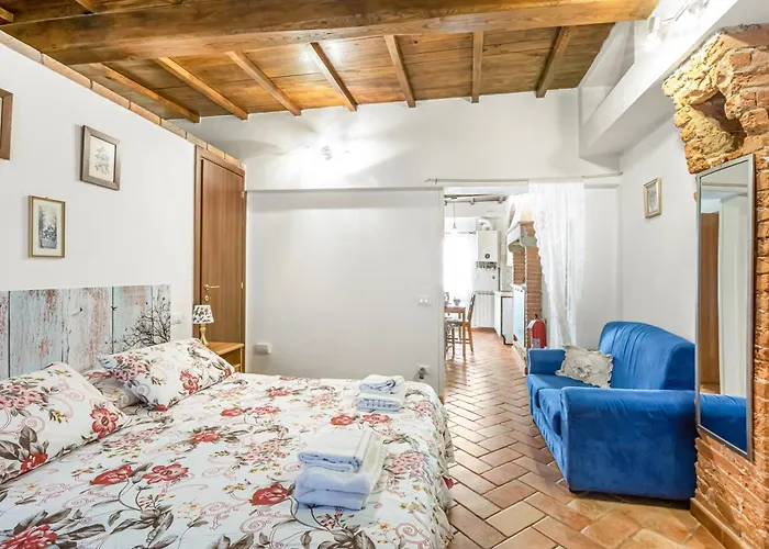 Guesthost - San Giorgio Tiny Gem Near Ponte Vecchio شقة *