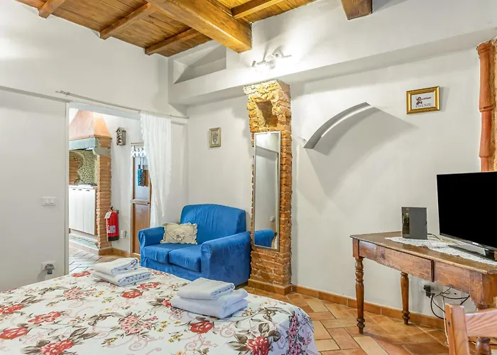 Guesthost - San Giorgio Tiny Gem Near Ponte Vecchio فلورنس